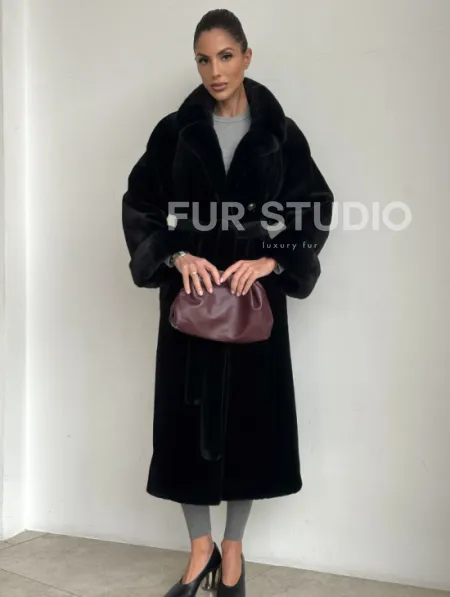 Элитная шуба из меха стриженой черной норки - фото 4