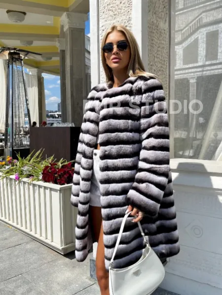Шиншилловая шуба из орилага - фото 0