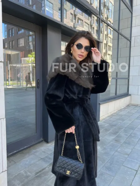 Норковая шуба с капюшоном из куницы -  BlackGlama - фото 6