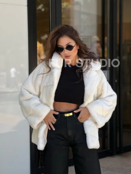 Белая короткая норковая шуба - фото 0