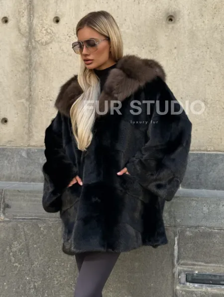 Черный норковый полушубок с капюшоном куница - фото 5