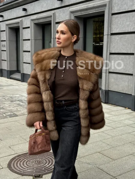 Шуба из натурального меха куницы с капюшоном - фото 18