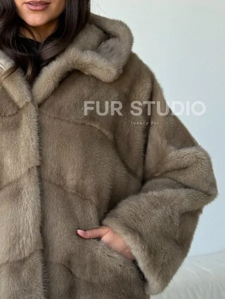 Короткая  норковая шуба с капюшоном - фото 2