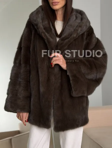 Зимняя норковая шуба с капюшоном - фото 6