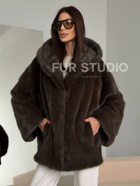 Зимняя норковая шуба с капюшоном - фото 10