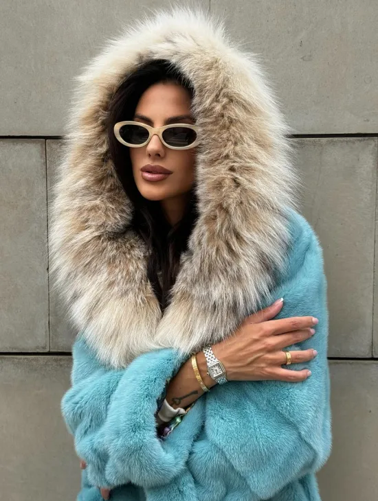 Шуба норковая с капюшоном из меха рыси - цвет Тиффани - фото 7