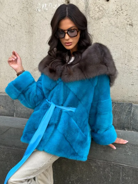 Норковый полушубок с капюшоном из меха куницы - цвет голубой - фото 6