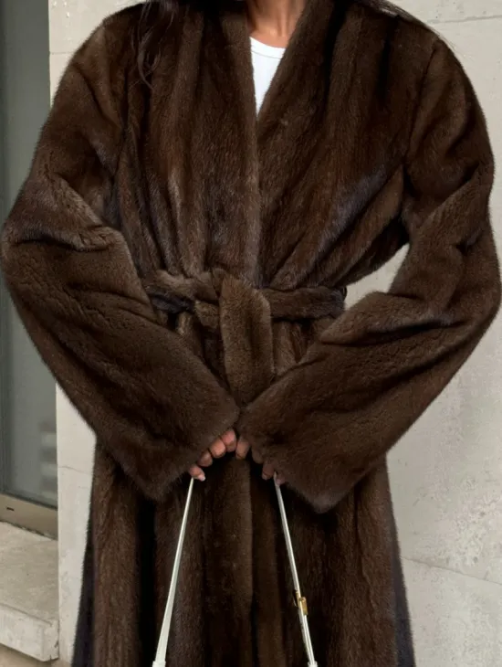 Модная шуба из скандинавской норки PREMIUM COLLECTION без воротника - фото 1
