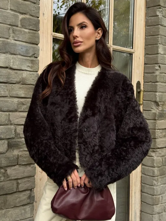 Укороченная шуба из овчины калган - фото 0