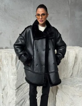 Черная современная дубленка - фото 7