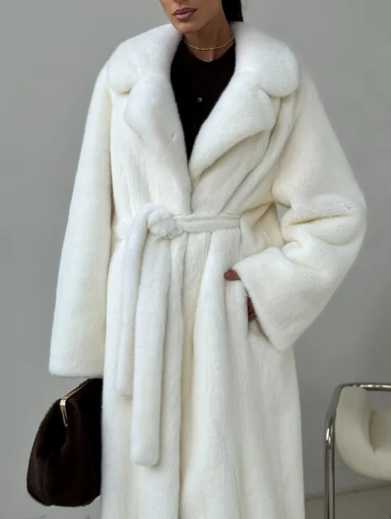Белая длинная норковая шуба - фото 1