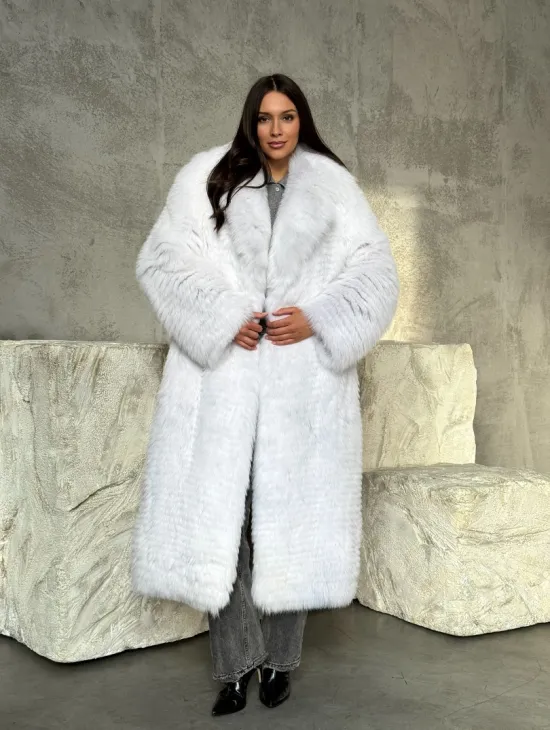 Длинная шуба из белой арктической лисы - пошив в роспуск - фото 10