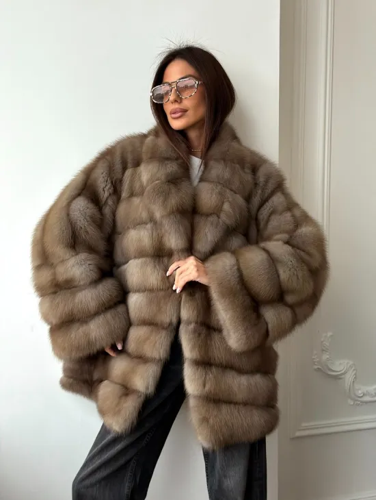 Шуба оверсайз из куницы - фото 13