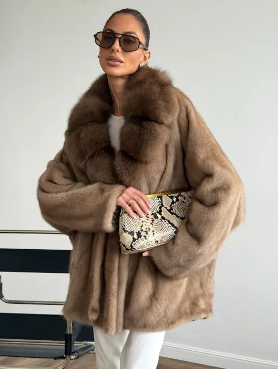 Шуба норковая с воротником куница - летучая мышь - фото 6