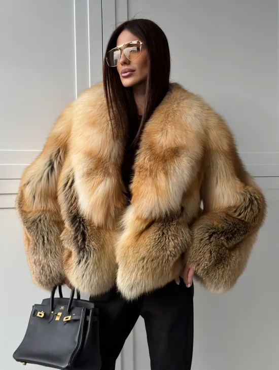 Короткая шубка из лисы Premium Golden Fox - фото 10