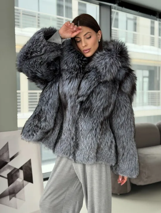 Полушубок из чернобурки с капюшоном - фото 9