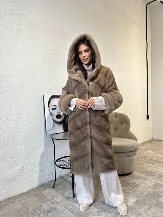 Норковая шуба с капюшоном в цвете пастель - фото 0