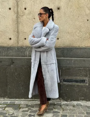 Голубая шуба из плюшевой норки “Velvet” - фото 13