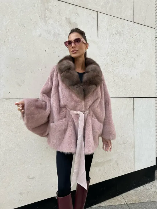 Пудра летучка из меха норки, воротник куница - фото 4