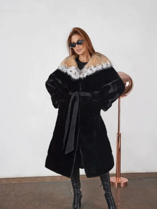 Норковая шуба с капюшоном из рыси цвет черный бриллиант - фото 0