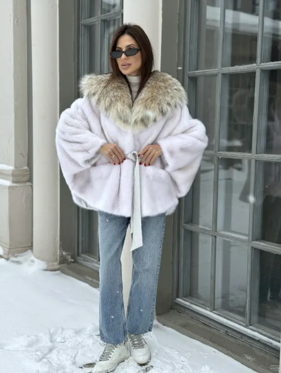 Норка роспуск с капюшоном из меха рыси, летучая мышь - цвет жемчуг - фото 7