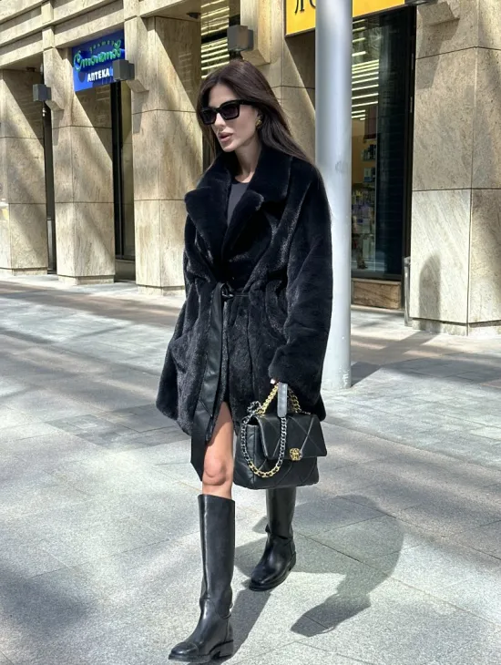 Шуба из плюшевой норки NAFA, роспуск - цвет черный изумруд - фото 4